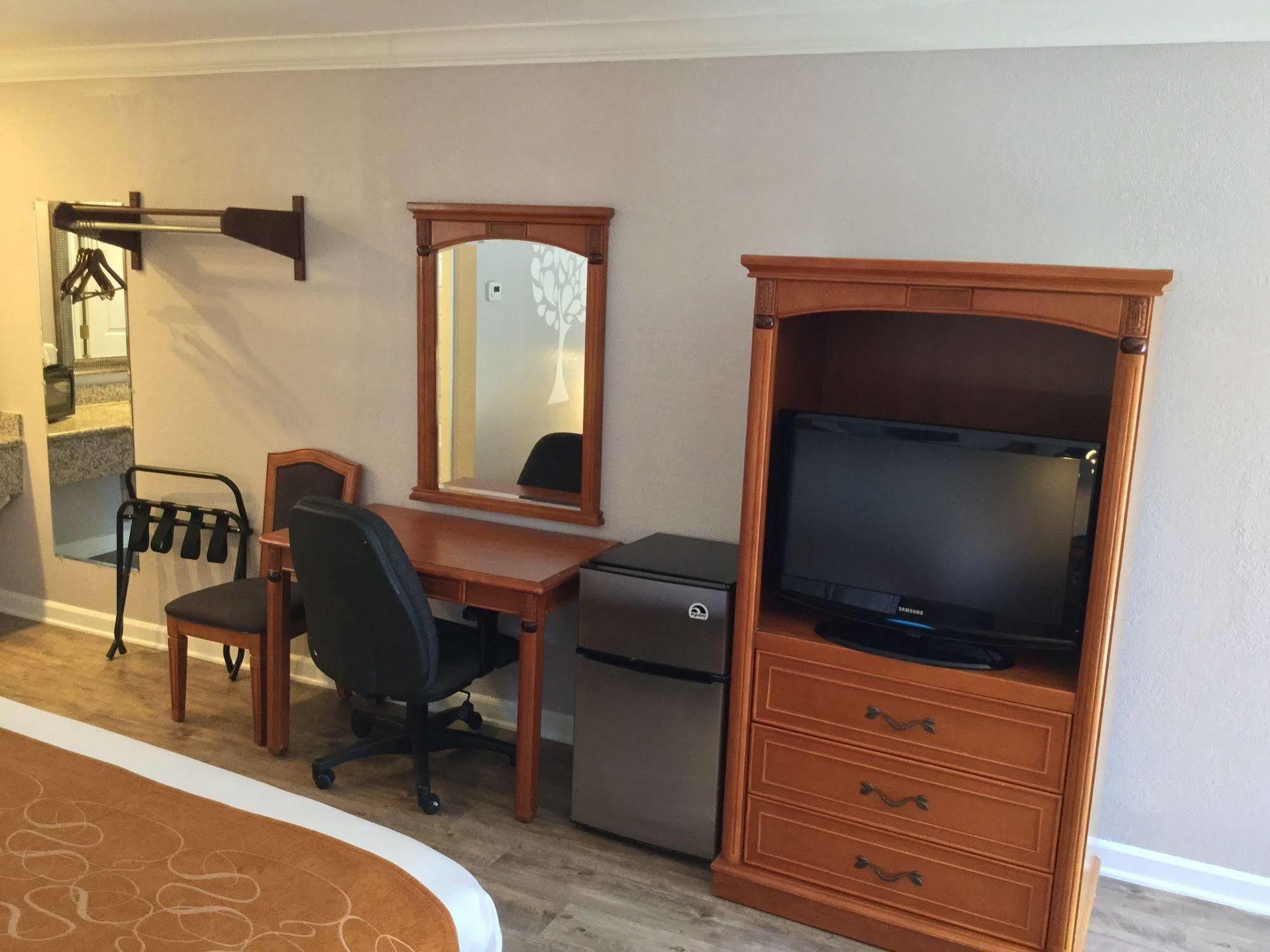 Journey Inn Woodland Ngoại thất bức ảnh