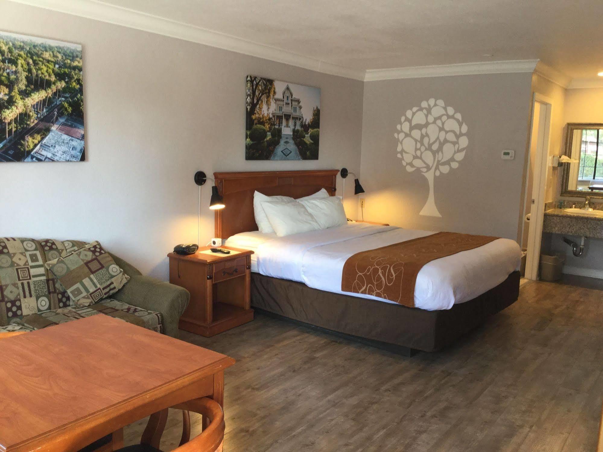 Journey Inn Woodland Ngoại thất bức ảnh