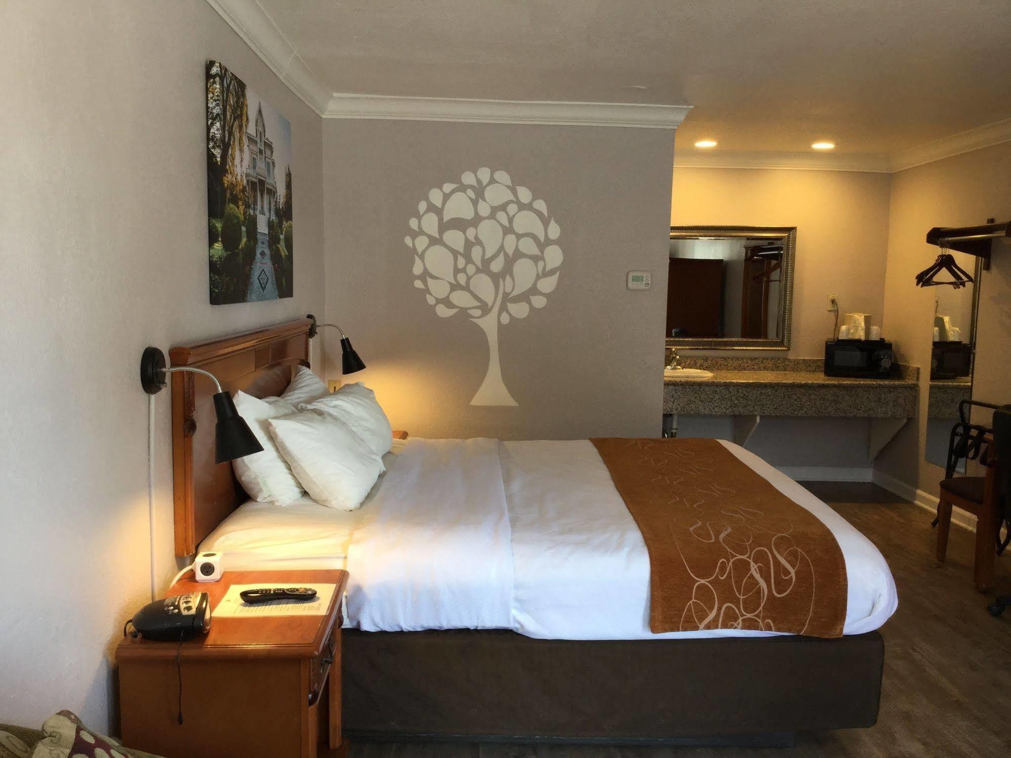 Journey Inn Woodland Ngoại thất bức ảnh