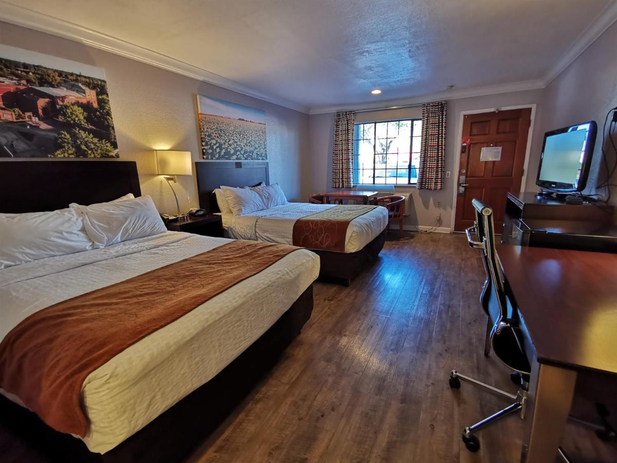 Journey Inn Woodland Ngoại thất bức ảnh